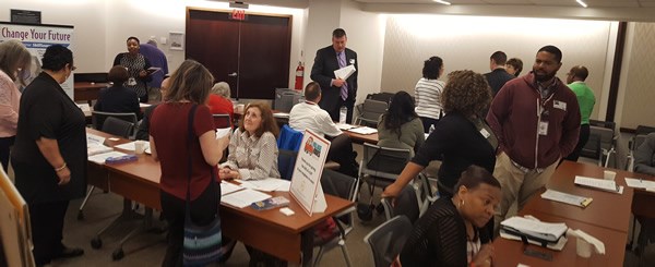 EnhancedMobility_GranteeForum_wholeroom_cropped600