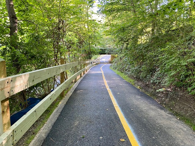 Porter Street Underpass Rock Creek Park (Joe Flood/Flickr)