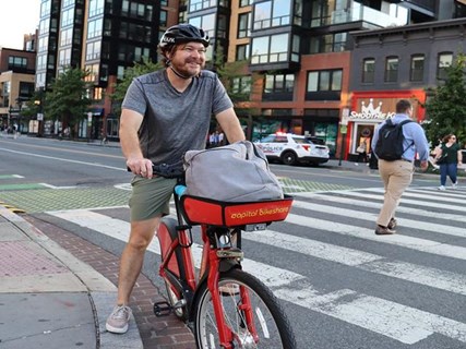 1280_Defend_the_District_Capital_Bikeshare_Elvert_Barnes_Flickr